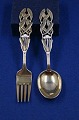 Michelsen 
Christmas 
spoons and 
forks of Danish 
gilt sterling 
silver. 
Anton 
Michelsen set 
...