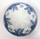 Bing & 
Grøndahl. 
Juleplatte. 
1898. Diameter 
18 cm. ( 1 
sortering )