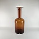 Stor gulvvase 
af brunt 
transparant 
glas. 1960erne.
Formgivet af 
Otto Brauer 
Produceret af 
...