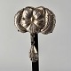Carl M. Cour 
broche i 
sterlingsølv.
Blomst med 
vedhæng.
Stemplet C.M.C 

Brugsspor kan 
...