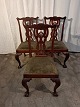 3 Stole i 
massivt 
mahogni, fra 
1910erne.
De har 
brugsspor og 
betrækket er 
slidt.
Ryghøjde 96cm 
...
