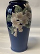 Bing & Grøndahl 
Art Nouveau 
Vase med 
blomster
Højde: 20 cm.
1. Sortering.
produceret: 
...