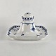 Musselmalet 
halvblonde 
Blækhus eller 
skrivetøj af 
porcelæn. 
Sjælden sæt
Producent Bing 
& ...