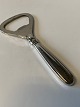 Beer opener 
Karina Silver, 
Horsens silver.
Length: 9.5 
cm.
Well 
maintained ...