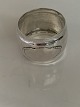 Napkin Ring 
Silver
Stamped: Tre 
Tårne
Size 3.2 x ø 
4.3 cm.
Well-kept 
condition
Polished and 
...