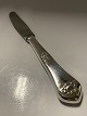 Lunch knife, 
Rosen Danish 
Silver Cutlery
Horsens silver
Length 18.5 
cm.
Used and well 
...