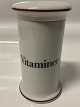 Bing & Grøndahl 
Apoteker Serien 
Vitaminer, 
Krydderikrukke.
Højde 11,5 cm.
Dekorationsnummer: 
...