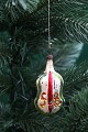 Gammel glas 
julepynt fra 
1920 i form af 
en cello. L: 
6,5cm.