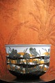Royal 
Copenhagen 
urtepotte i 
fajance , 
design Ivan 
Weiss , med 
lysegrå glasur 
med ...