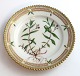 Royal 
Copenhagen, 
Flora Danica. 
Cake plate. 
Design # 3552. 
Diameter 14 cm. 
(1 quality). 
Veronica ...