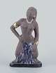 Bengt Wall, 
Sweden. 
Bali girl in 
raw and glazed 
ceramic.