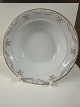 Royal 
Copenhagen 
Sølyst dyb skål 
i 17cm Sølyst 
Klampenborg 
1 Sortering 
Nummer 604