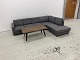 
Hjort Knudsen 
højrevendt sofa 
med open-End I 
grå Montana 
stof, der 
medfølger 
Sofabord.
Sofaen ...