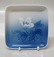 2 pcs in stock
Bing and 
Grondahl 
Christmas Rose 
194 Tray, 
square 11 x 11 
cm Marked with 
the ...