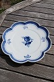 Trankebar 
fajance 
porcelæn, fade 
med bølget kant 
nr. ...