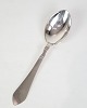 Denne barneske 
fra 
Continental-
serien er 
fremstillet i 
sterling sølv 
af Georg 
Jensen. Med sit 
...