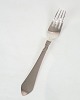 Denne 
frokostgaffel 
fra 
Continental-
serien er 
udført i 
sterling sølv 
af Georg 
Jensen. Med sit 
...