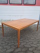 Sofabord i 
fineret 
mahogni, fra 
1980erne.
Det har små 
brugsspor.
Højde 55cm 
Bredde 80cm 
Længde ...