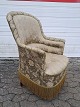 Lænestol fra 
1910erne.
Den har 
brugsspor.
Ryghøjde 99cm 
Sædehøjde 42cm