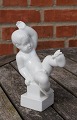 Bing & Grondahl 
Denmark blanc 
de chine 
figurine No 
2232, ...