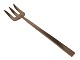 Scanline 
Bronze, stor 
serveringsgaffel 
/ stegegaffel.
Designet af 
Sigvard ...