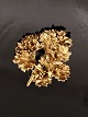 Gold-plated 
sterling silver 
brooch