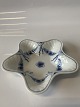 Empire Bowl 
from Bing & 
Grondahl.
Length 14.4 
cm.