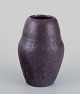 Søren 
Kongstrand.
Vase i 
lustreglasur.