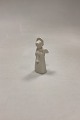 Aluminia Blanc 
de Chine Engel 
med horn. Måler 
9.5 cm / 3,74 
in. I fin stand