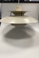Poul Henningsen 
for Louis 
Poulsen Hvid 
pendel PH 5