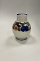 Royal 
Copenhagen 
Golden Summer / 
Gylden Sommer 
Vase No. 818