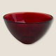 Orrefors, Fuga, 
Rød glasskål, 
12,5cm i 
diameter, 7,5cm 
høj, Design 
Sven Palmqvist 
*Pæn stand*