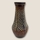 Bornholmsk 
keramik, 
Johgus, vase, 
22cm høj, 11cm 
i diameter, 
2.sortering 
*Pæn stand*