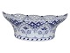 Blue Fluted Full Lace
Large, oval fruit bowl from 1898-1923