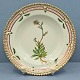 Royal 
Copenhagen, 
Flora Danica; 
Lille dyb 
tallerken #3590