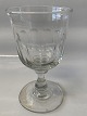 Portvinsglas.
Højde: 10,5 
cm.
Diameter: 5,9 
cm.
Pæn og 
velholdt stand.