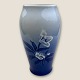 Bing & 
Grøndahl, 
Julerose, Vase 
#203, 21,5cm 
høj, 11cm i 
diameter, 
1.sortering, 
Design Cecilie 
...