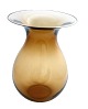 Holmegaard, 
Shape, 
Transparent 
brun vase i 
mundblæst glas. 
Designet af 
Peter Svarrer 
2005. Højde ...