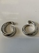 Georg Jensen 
Sterling Sølv 
Øreringe med 
Elfenben Nr. 
A33. 
Måler 3,5 cm.
Stemplet 925S 
Georg ...