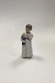 Royal 
Copenhagen 
Figur No. 3539 
Pige med Dukke. 
Designet af Ada 
Bonfils. 1. 
Sortering. I 
fin hel ...