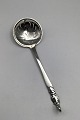 DGS Silver 
Ornamental 
Sprinkling 
Spoon