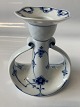 Bing & Grøndahl 
Blåmalet, 
Musselmalet, 
Lysestage med 
blondekant.
Højde 13,0 cm.
3. ...