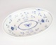 Ovalt fad nr. 
39 fra Bing & 
Grøndahl, 
udført i 
porcelæn med 
håndmalet 
sommerfuglmotiv.
 Et ...