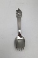 Horsens Sølv 
H.C. Andersen 
Eventyr Bestik 
Skaffel Den 
Flyvende 
Kuffert Måler 
14.3 cm (5.63 
inch)