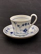 Royal 
Copenhagen blue 
fluting cup 
1/37