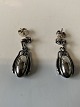 Georg Jensen 
sterlingsølv 
Heritage 
Årssmykke 2009, 
øreringe m. 
sølv kugle
De måler 3,2 x 
1,0 ...