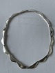 Georg Jensen 
sterlingsølv, 
Peak halskæde 
med 16 led 
designet af 
Bent 
Gabrielsen.
Længde 46,0 
...