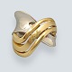 A ring in 14k 
gold and white 
gold. 
Ring size 57. 
W. 6 - 22 mm.