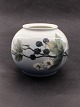 Royal 
Copenhagen vase 
288/42B  H. 
14,5 cm. 
1.Sortering 
emne nr. 611759
