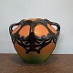 P. Ipsens Enke 
vase.
København-
Danmark. 
Vase med fire 
hanke. Designet 
Karen Hagen i 
...